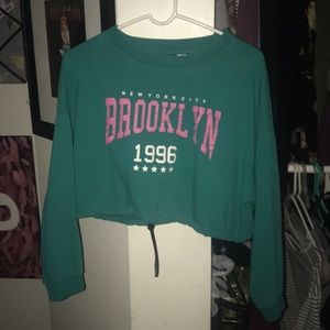 Cute adjustable crop top.